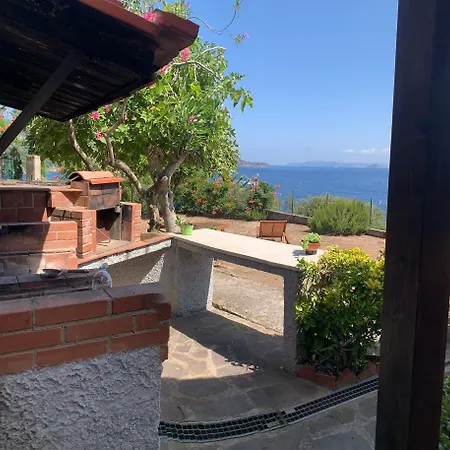 Punta Paradiso Feriehus *